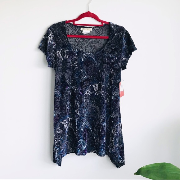 🎀NWT Tradition Made In Canada Designer Medium Size Blouse Top - Picture 1 of 7